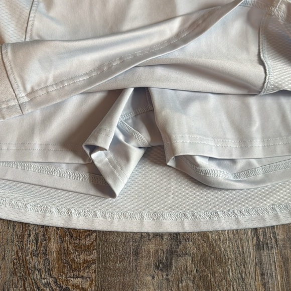 Pebble Beach| Dry-Luxe Performance Golf Skort - Picture 2 of 6